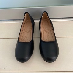 お値下げ！黒　走れるパンプス　23.0 新品