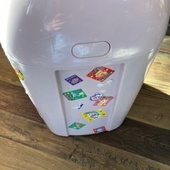 【無料】おむつゴミ箱　combi コンビ　赤ちゃん　紙おむつ処理ポットの画像
