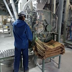 窯業・土石製品製造スタッフの画像