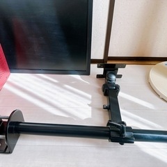 小さいパソコンの画像