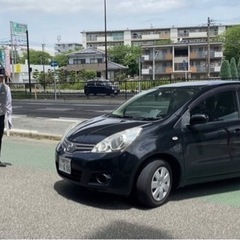 冠婚葬祭場で交通誘導警備 【短時間実働で時給1,300円以上】の画像