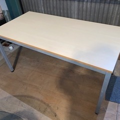 ☆中古品 会議用テーブル 1400mm×700mm×700mm ...