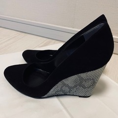 黒　スエード　パンプス　（DIANA）　24.0㎝の画像