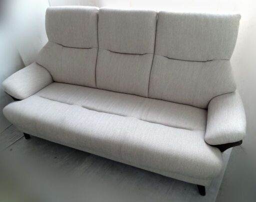 ニトリ ３人掛 布張りソファ(コウテイDBR ) ベージュ系 札幌市白石区/店頭お引き取り歓迎