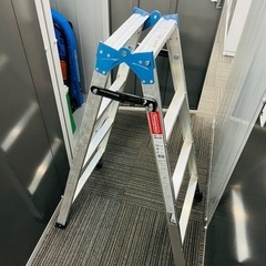 【無料】脚立・はしご（1.1m 4段・アルミ製）の画像