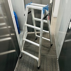 【無料】脚立・はしご（1.1m 4段・アルミ製）の画像