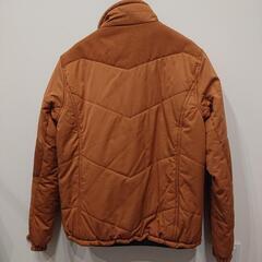 ワークマンのアルミ裏地ジャンパーの画像