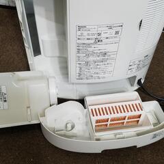 【極美品】Panasonic 加湿セラミックファンヒーター　DS-FKS1204 2020年製品の画像