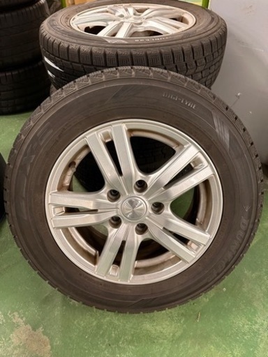 スタッドレス 195/65r15 ダンロップ