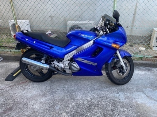 バイク zzr250