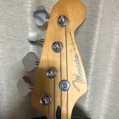 Mavis ジャズベースの画像