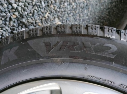 スタッドレス（BS VRX2-225/55R18）とホイール4本セット