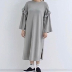 メルロー　袖フリル　ワンピース