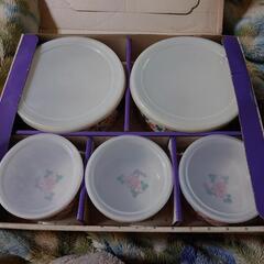 陶器製の保存容器セットの画像