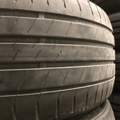 245-40/19 中古2本 交換 廃タイヤ込みの画像