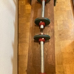 ベンチプレス＋ダンベル2つ　受け渡し者確定済みの画像