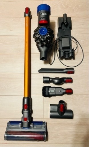 【受け渡し決定】ダイソン dyson V8 Fluffy