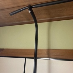 懸垂器具(チンニングマシン)