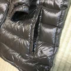 ユニクロ　ダウンコート　Sサイズ　の画像
