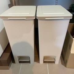 【売却済】45Lゴミ箱2個セット