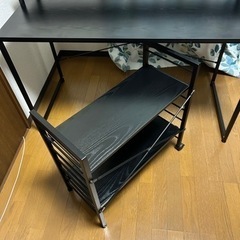 アイリスプラザ製 パソコンデスクの画像