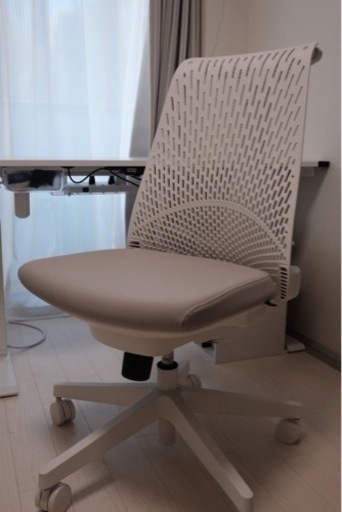 イトーキ サリダ YL6 サンドベージュ オフィスチェア デスクチェア