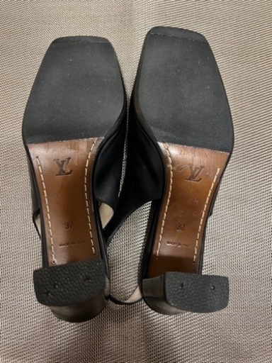 【最終価格】Louis Vuitton ルイ・ヴィトン パンプス サイズ37 ヒール約7.5cm