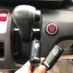 4WD‼️N-ONE‼️エヌワン‼️スマートキー‼️横滑り防止‼️オートエアコン‼️の画像