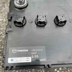 マツダ純正バッテリー中古の画像