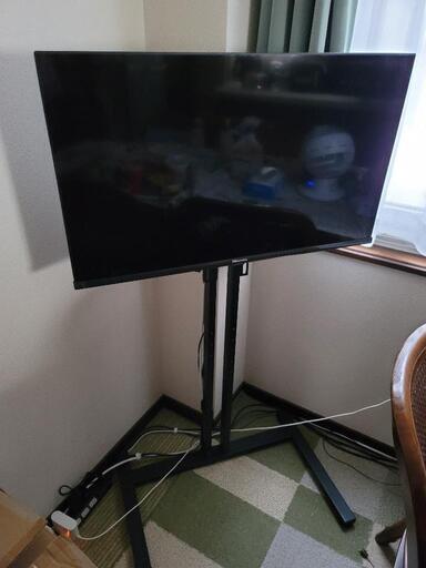 【一時終了します】値下げ32型テレビとテレビスタンド未使用