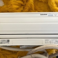 決まりました！※30日まで！【美品、完動品】ダイキン　うるさらエアコン　14畳用　室外機、リモコンありの画像