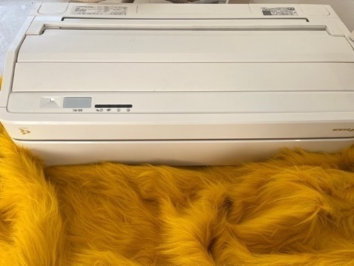 決まりました！※30日まで！【美品、完動品】ダイキン　うるさらエアコン　14畳用　室外機、リモコンあり