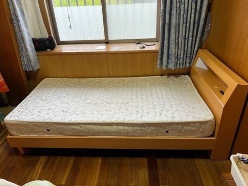 シングルベッド売ります