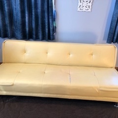ソファーベッド　イエロー