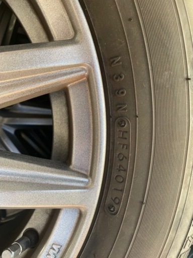 トヨタヴォクシー　19565R15 ホイルセット