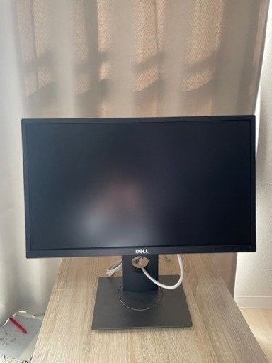 縦置&高さ調整可能　DELL PCモニター 22インチ