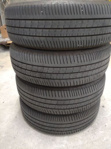 新型セレナ純正 205/65R16 ダンロップ エナセーブ ＥＣ３５０ ２３年製造　アルファード、ヴェルファイアにも
