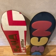 キッズスノーボード　板のみ　2本まとめてであれば多少お値引き可です！の画像