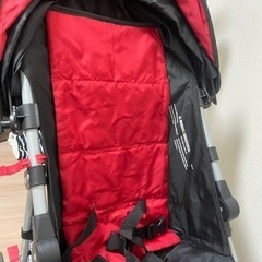 B型ベビーカーの画像
