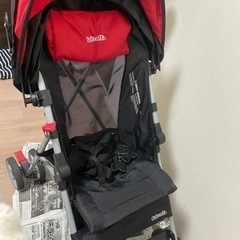 B型ベビーカーの画像