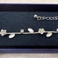 【足首をおしゃれに】アンクレットの画像