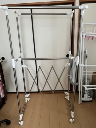 室内　物干しスタンド