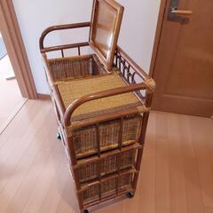 [決まりました]木製収納棚「カントリー調」の画像