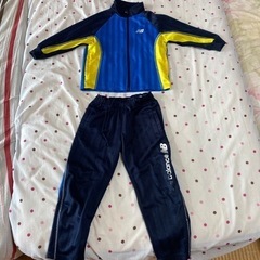 ジャージ上下　110