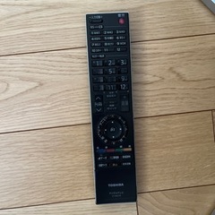 TOSHIBA 液晶カラーテレビ　37インチの画像