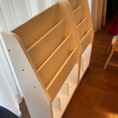 可愛い白いシェルフの画像