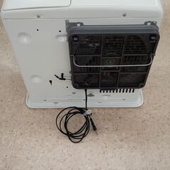 ★ジモティ割あり★ ダイニチ 石油ファンヒーター 9L 19年製 動作確認／クリーニング済み TJ3921の画像