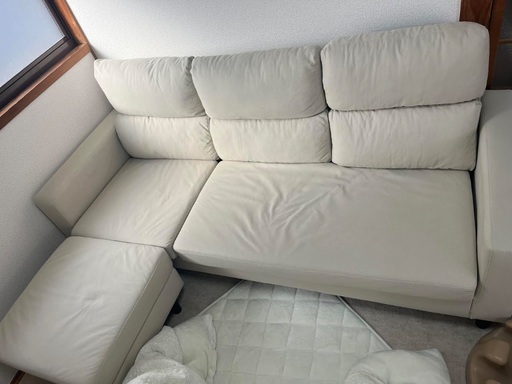 【1万円】3人掛けソファ　オットマンつき