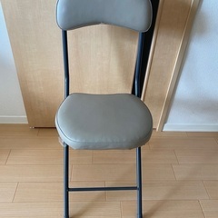 ニトリ　折りたたみチェア