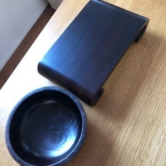 ボウル(チーク)とアロマポットのセットの画像